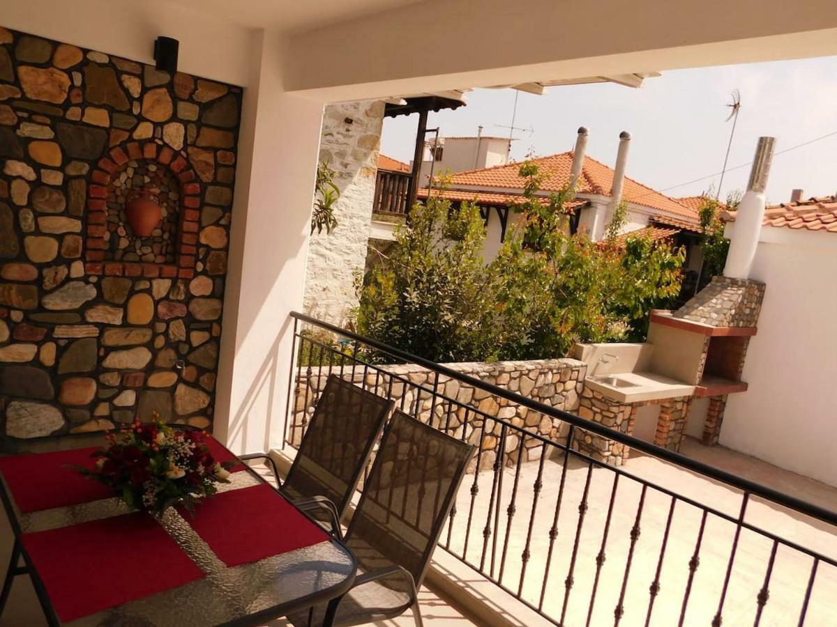 Patriko - House 1, Traditional Stone House Agios Nikolaos  Exterior photo